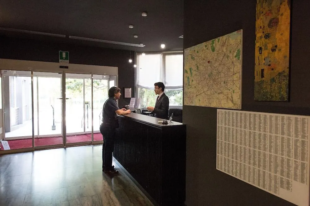 Aparthotel Residenza Cenisio Milán