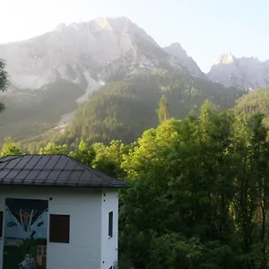 dolomiti-house-cibiana.hotelinveneto.com/