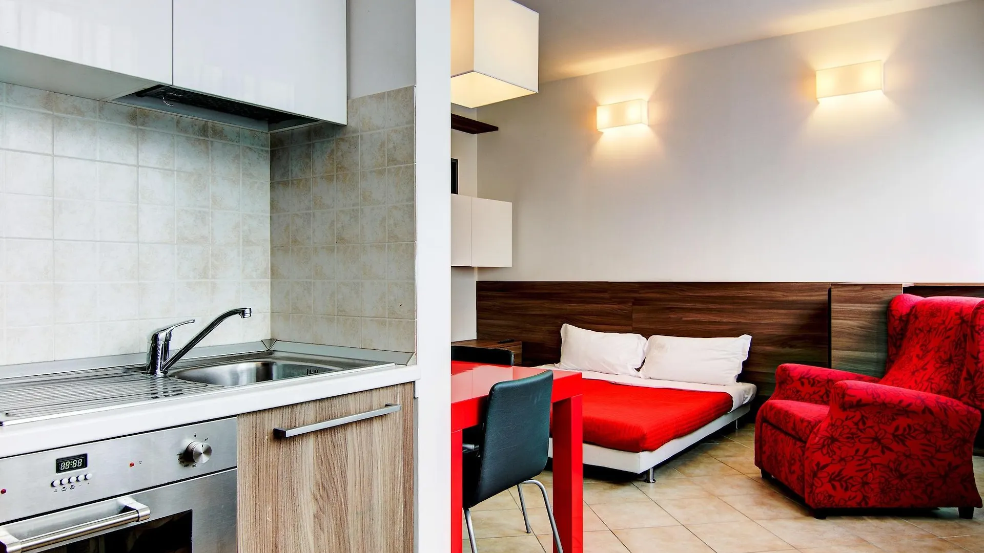 Residenza Cenisio Aparthotel Milan 2*,