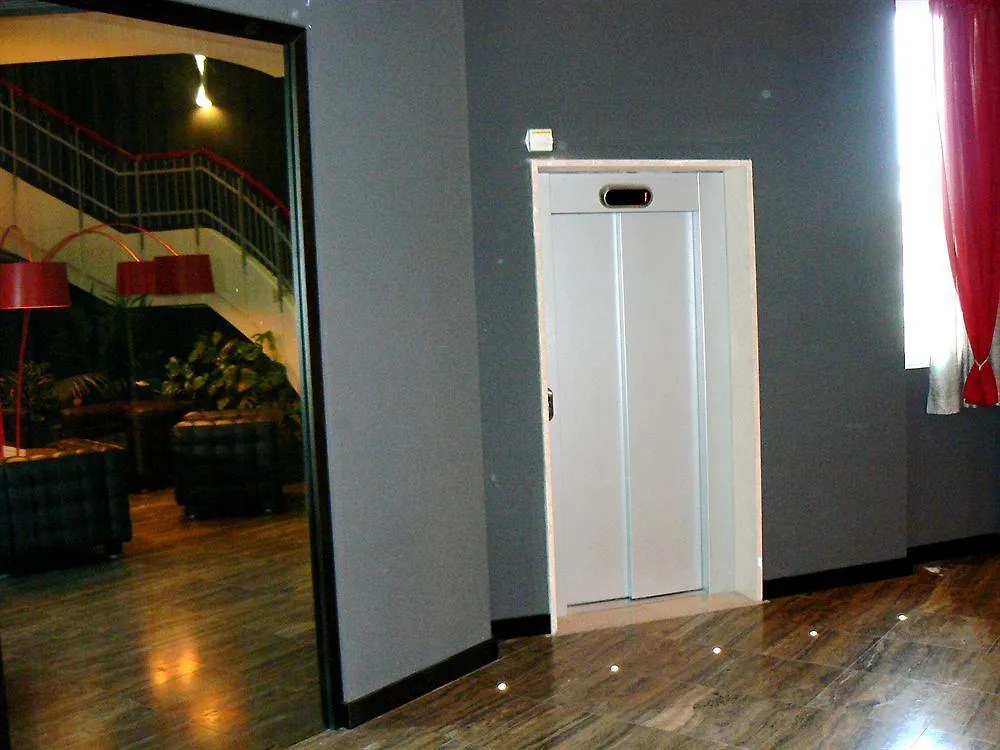 Residenza Cenisio Aparthotel Milan
