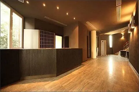 Residenza Cenisio Aparthotel Milan
