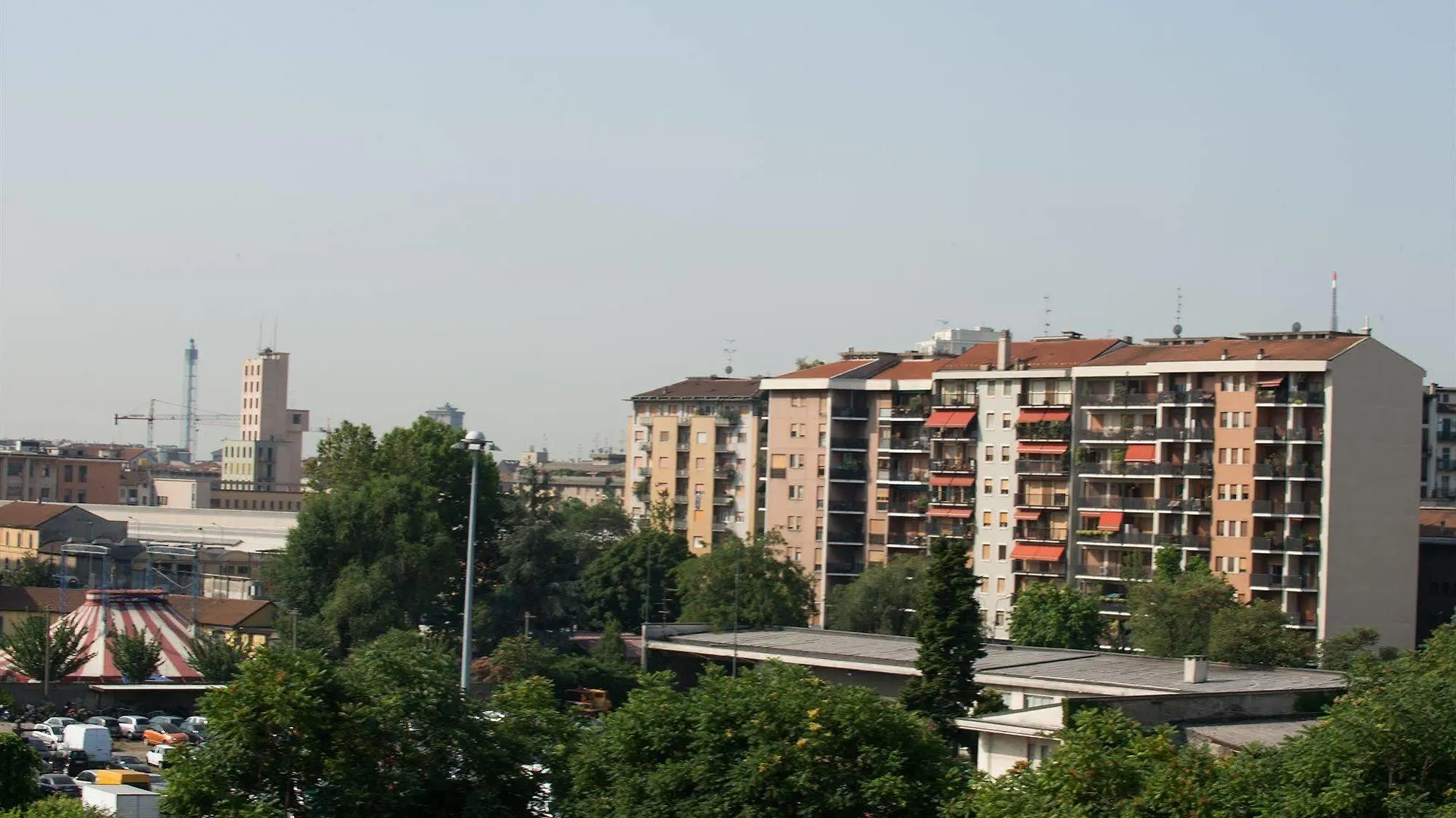 מלון דירות אפרטהוטל מילאנו Residenza Cenisio